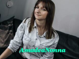 AmadeaNonna