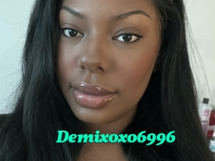 Demixoxo6996