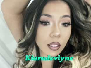 Kiaradevlyne