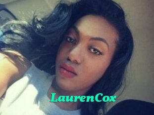 Lauren_Cox