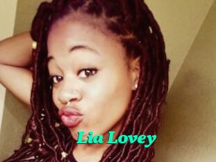 Lia_Lovey