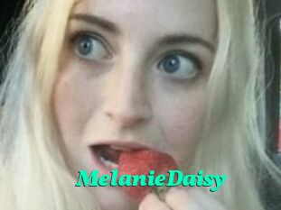 Melanie_Daisy