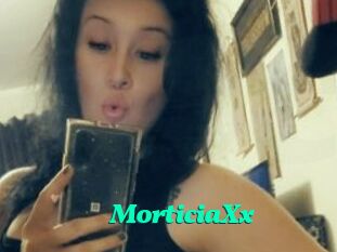 MorticiaXx