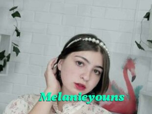 Melanieyouns