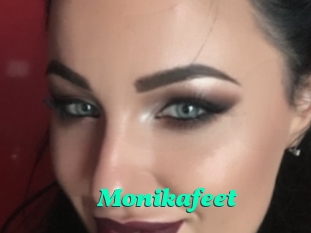 Monikafeet