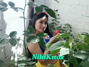 NikiKnox