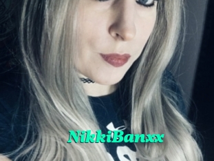 NikkiBanxx