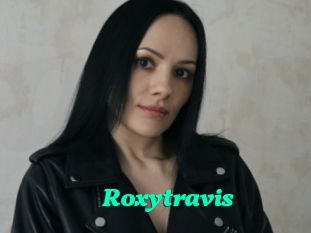Roxytravis