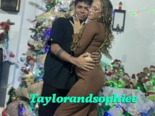 Taylorandsophiee