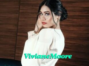 VivianeMoore